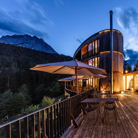 Hotel Arnica Scuol - Adults Only Extérieur photo
