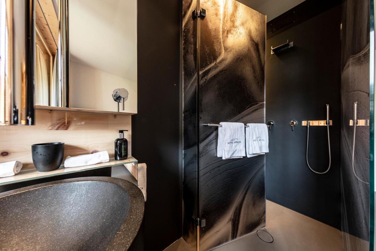 Hotel Arnica Scuol - Adults Only Extérieur photo