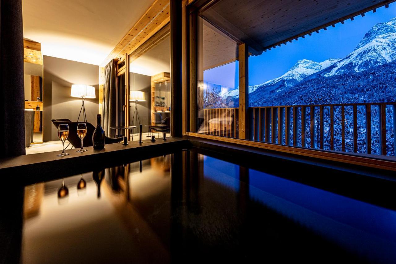 Hotel Arnica Scuol - Adults Only Extérieur photo