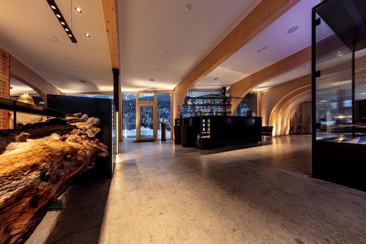 Hotel Arnica Scuol - Adults Only Extérieur photo
