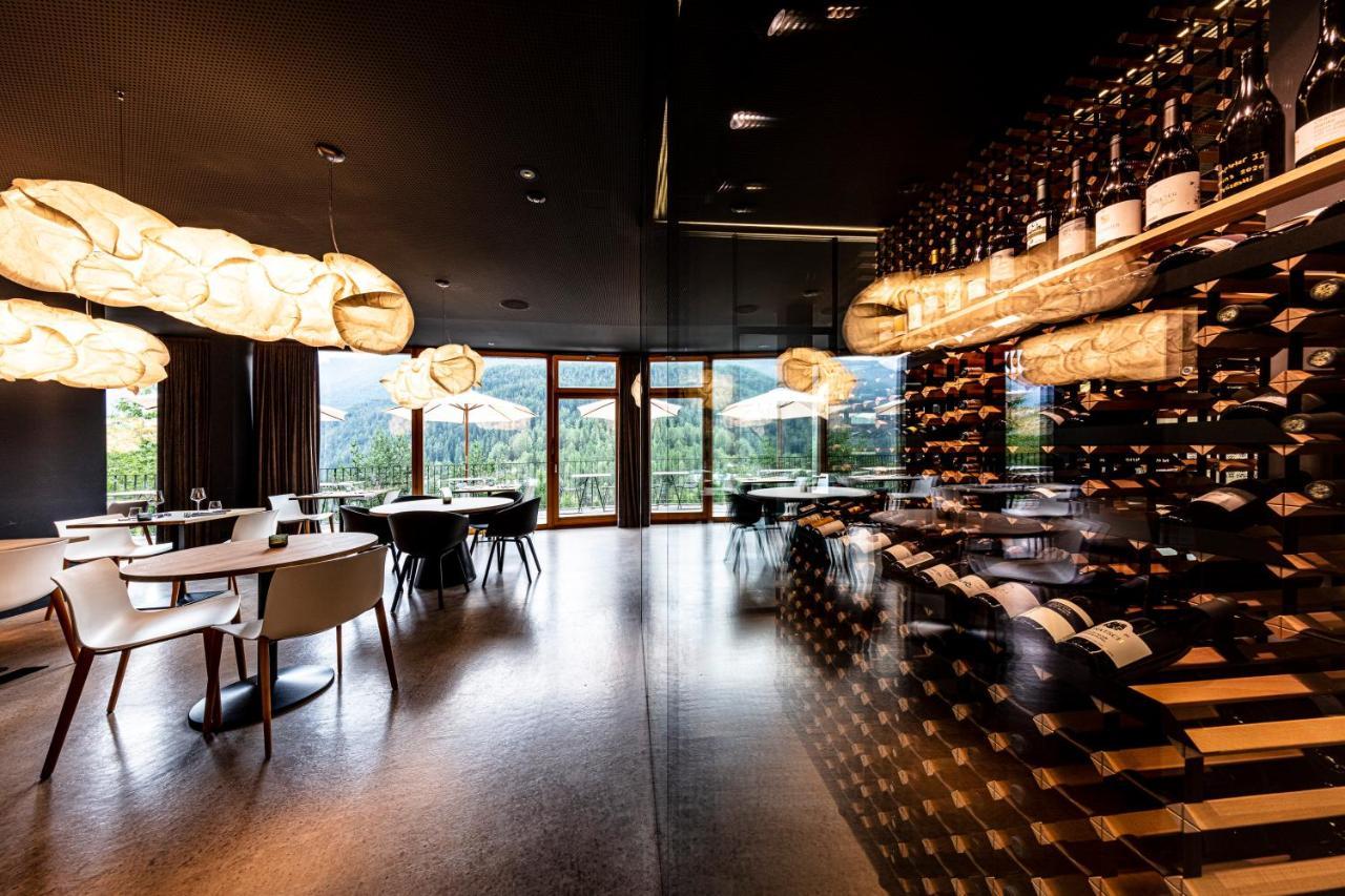 Hotel Arnica Scuol - Adults Only Extérieur photo